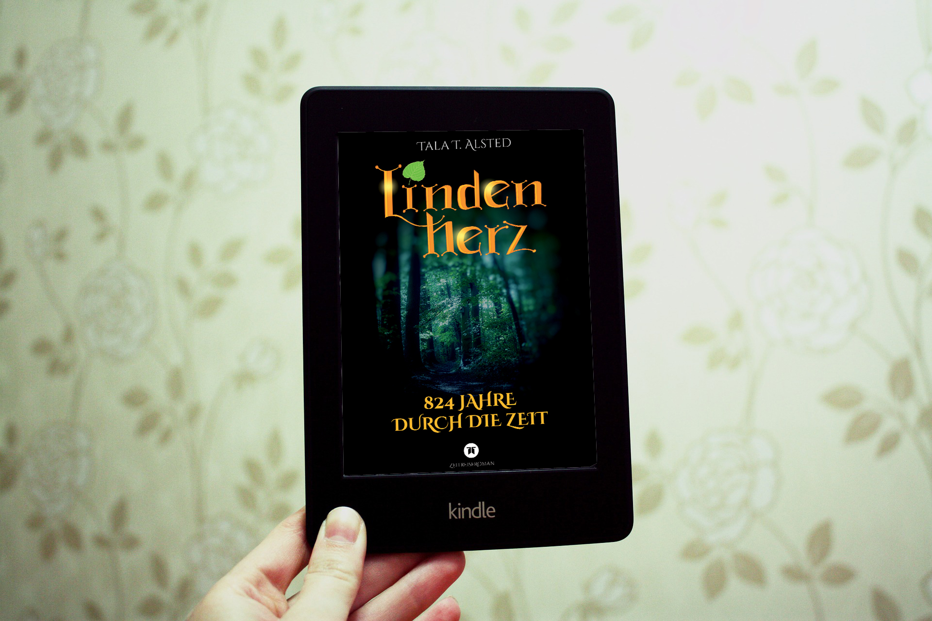 "Lindenherz" von Tala T. Alsted auf einem E-Book-Reader